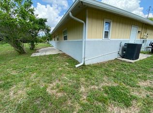 4186 Pine Drop Ln, North Fort Myers, FL 33917