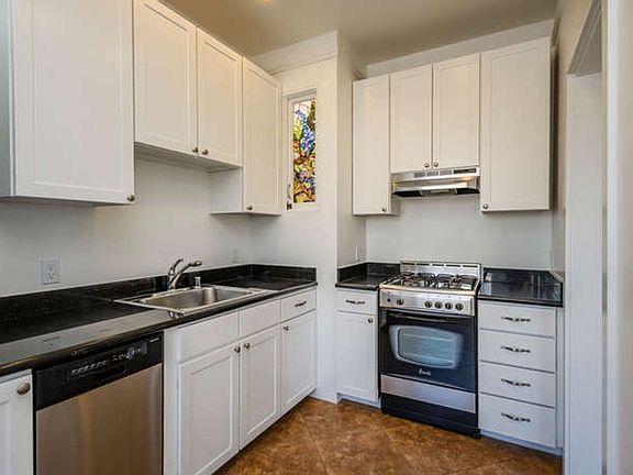 5th image of 3098 California St APT 22