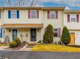 711 Hunters Run, Perkasie, PA 18944