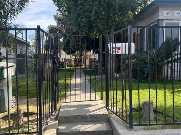 1915 Blanche St, Bakersfield, CA 93304