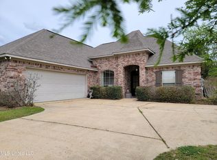 122 Bainbridge Xing, Canton, MS 39046