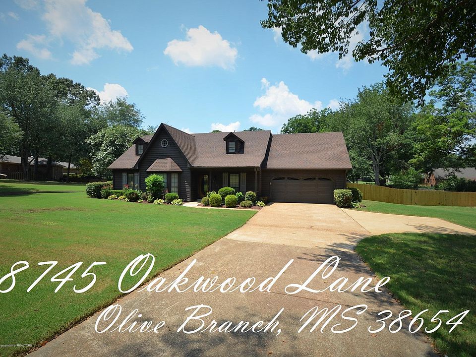 1st image of 8745 Oakwood Ln