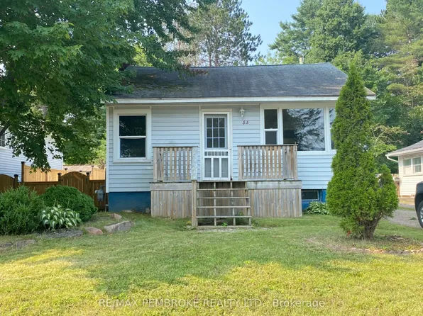 53 Huron St, Deep River, ON K0J 1P0