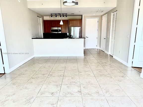 4th image of 1300 Ponce De Leon Blvd APT 1204