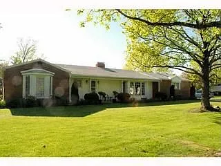 27 E Lake Rd SW photo 1