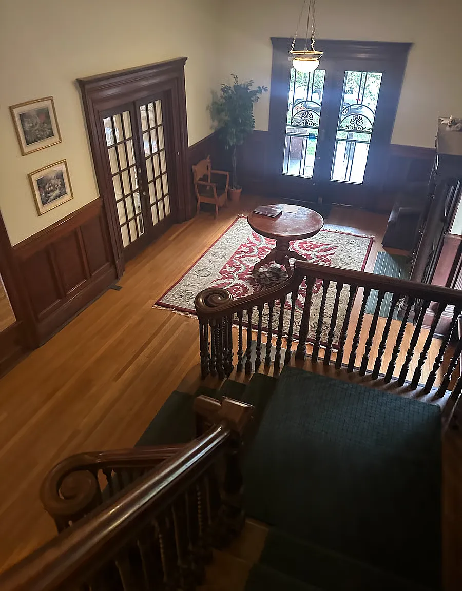 Studio, 750 sqft, $895 — Photo 4
