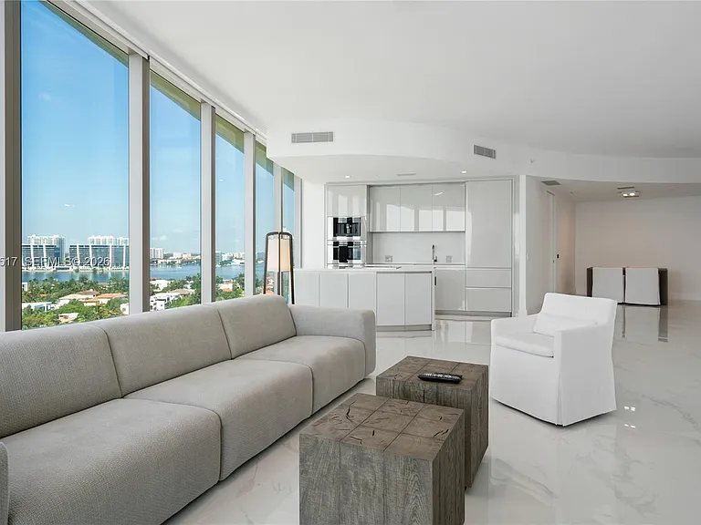18975 Collins Ave #1104 — Photo 9