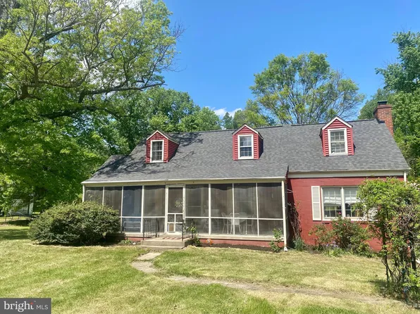 14818 Chelsea Ln, Upper Marlboro, MD 20772