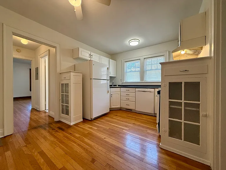 1104 Ellison Ave — Photo 11