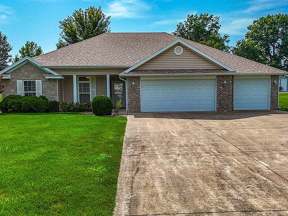 4th image of 729 McKinsey Pl