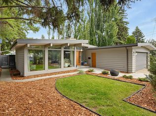 13808 Buena Vista Rd NW, Edmonton, AB T5R 5S1