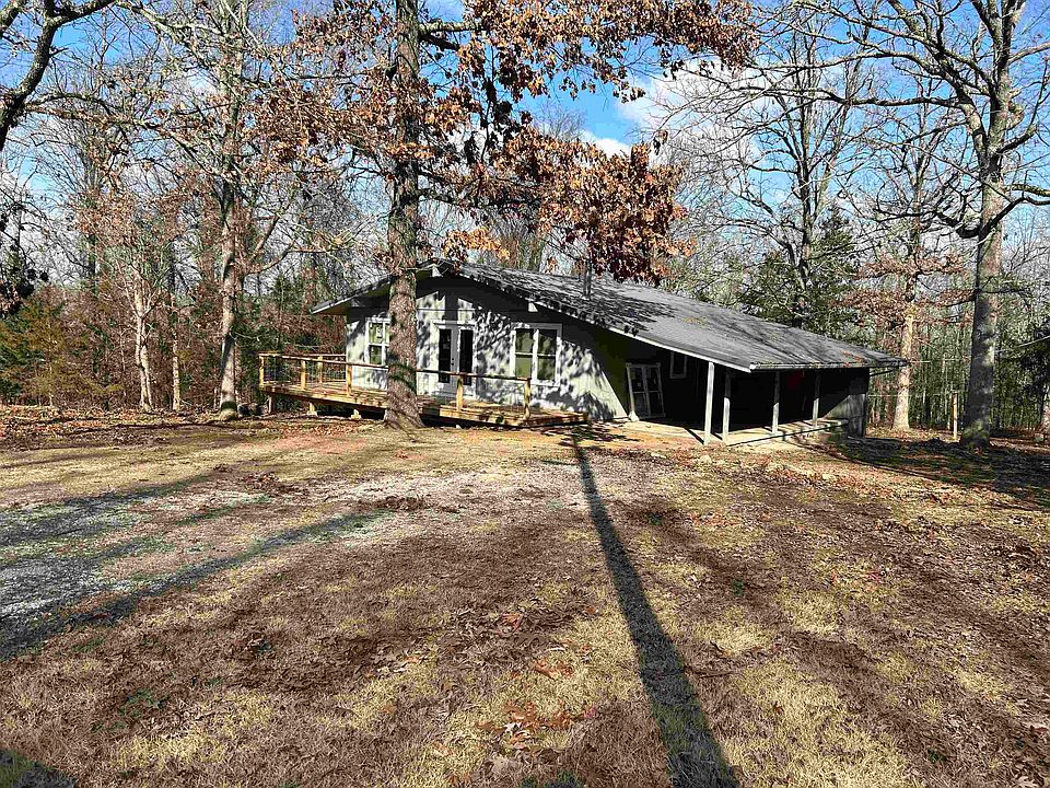 1st image of 414 Dove Ln
