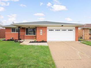11095 Martin Rd, Warren, MI 48093