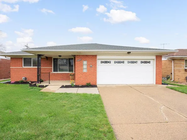 11095 Martin Rd, Warren, MI 48093