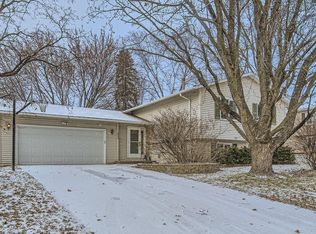 4869 Churchill St, Shoreview, MN 55126