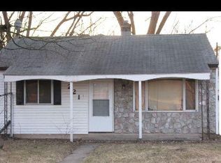 221 Riverview Ave, Elkhart, IN 46516