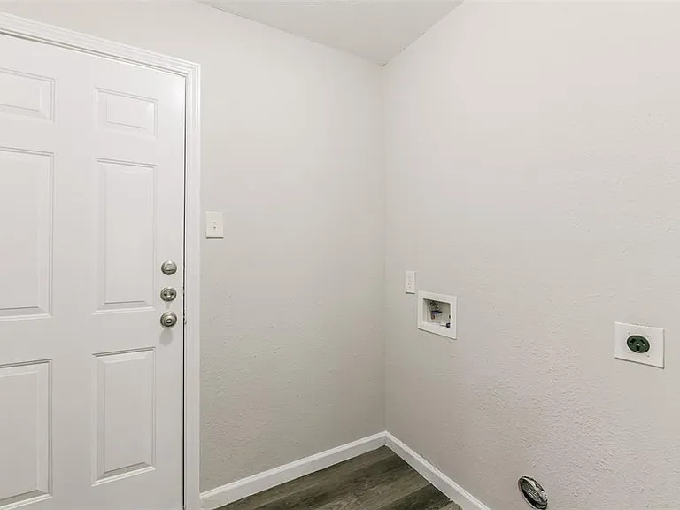 5118 Keystone St — Photo 28