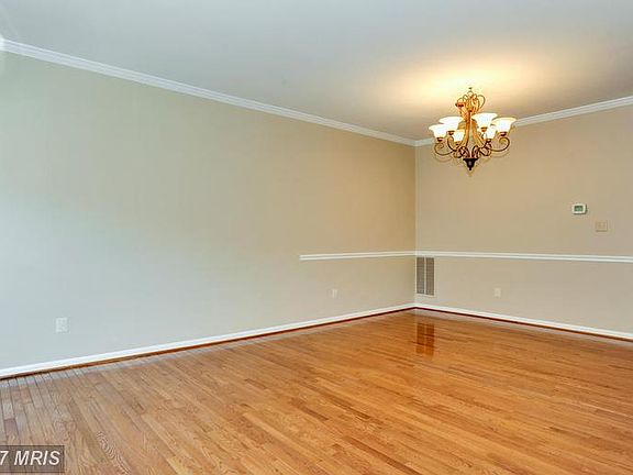4th image of 6699 Ordsall St