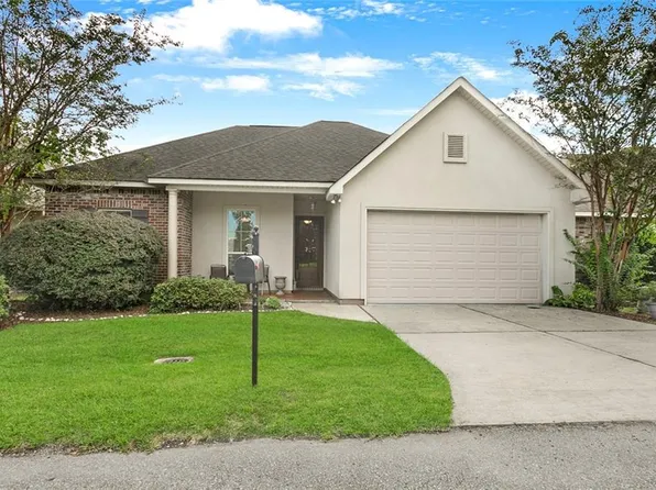 612 Autumn Gardens Dr, Madisonville, LA 70447