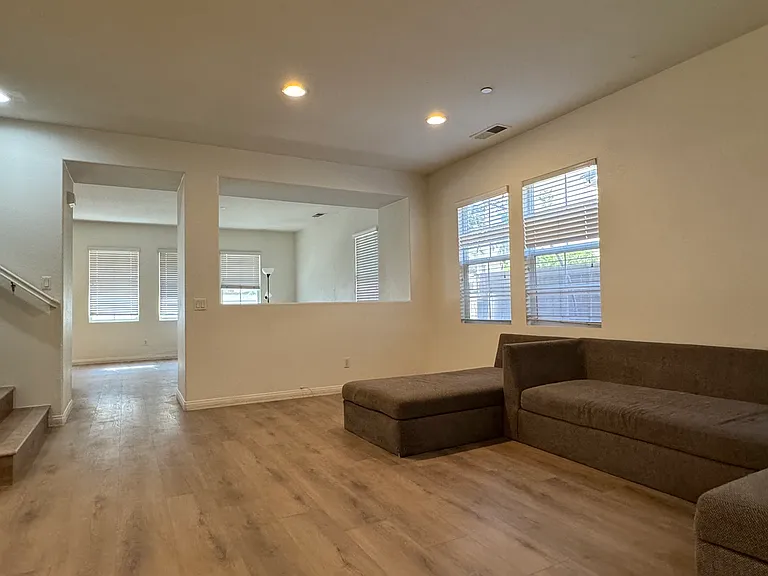 4566 Nicole Way — Photo 2