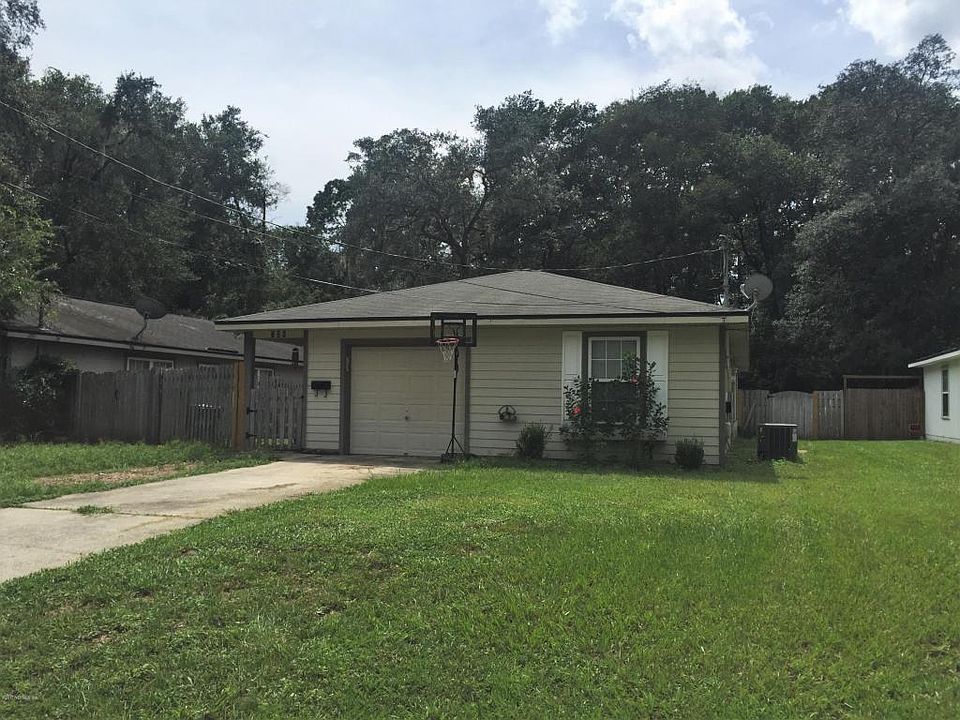 1st image of 729 N Cypress Ave