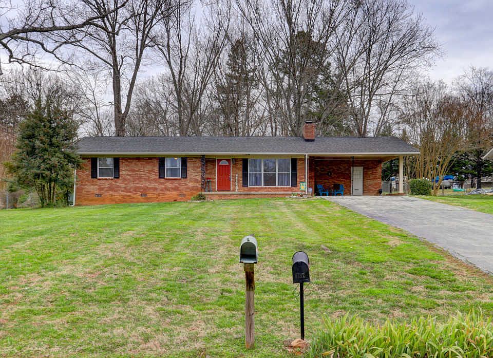1st image of 6737 Heatherbrook Dr