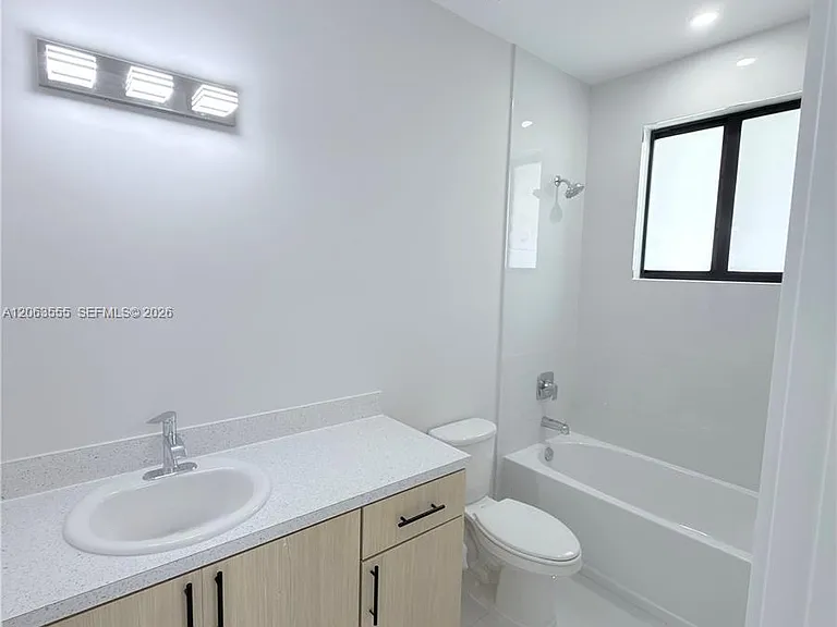 12368 SW 219th St — Photo 13