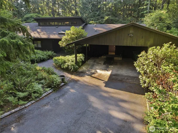 39045 258th Avenue SE, Enumclaw, WA 98022