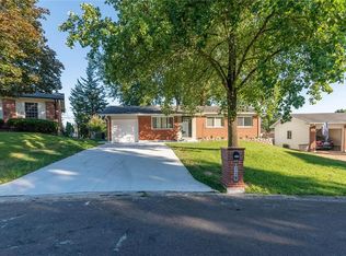 229 Tapestry Dr, Saint Louis, MO