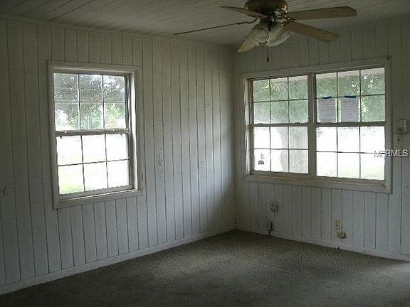 5th image of 1706 NE Turner Ave