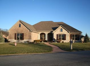 6534 Cypress Ct, Millstadt, IL 62260