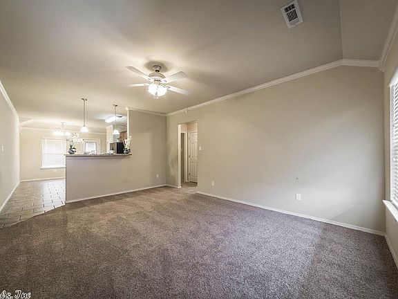 5th image of 12712 Bell Flower Dr