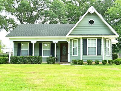 1111 Wellington Ct S, Mobile, AL, 36695