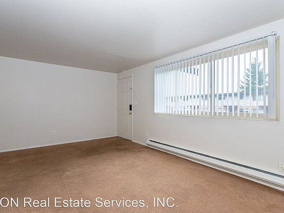 4th image of 928 N 200th St #9458545