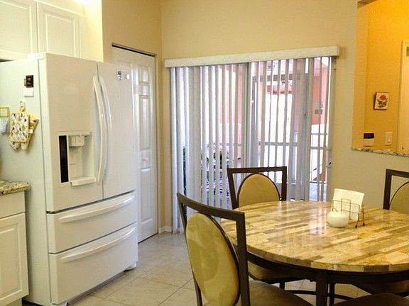 5th image of 7735 Yardley Dr APT 208