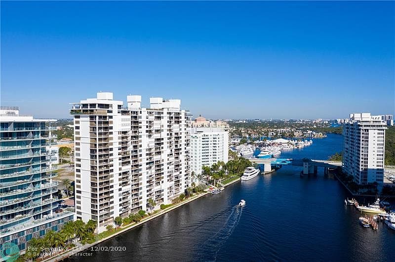 1st image of 936 Intracoastal Dr APT 20E
