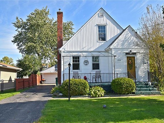 2nd image of 2640 Oakwood Ave