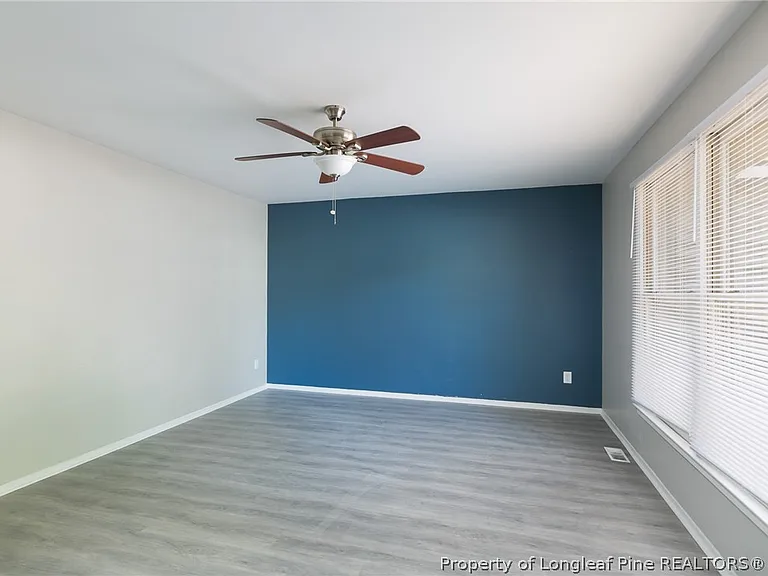 742 Buena Vista Dr — Photo 4