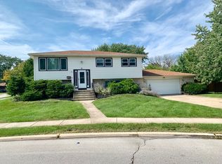 16050 76th Ave, Tinley Park, IL 60477