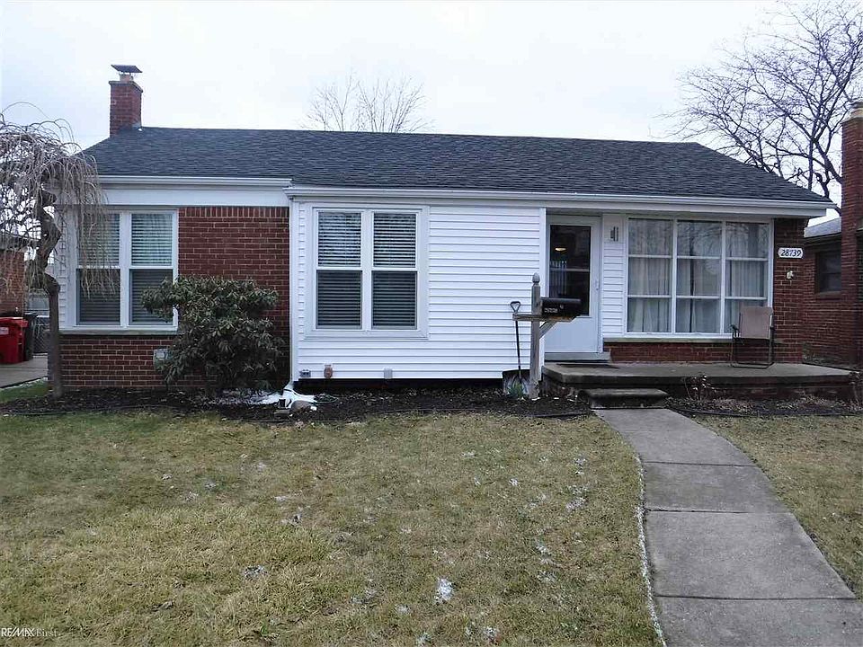 1st image of 28739 Floral St