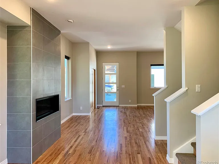 221 Two Rivers Rd — Photo 9
