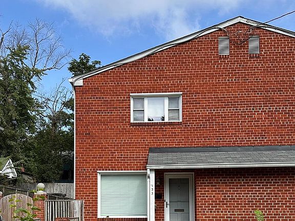 2nd image of 133 E Taylor Run Pkwy