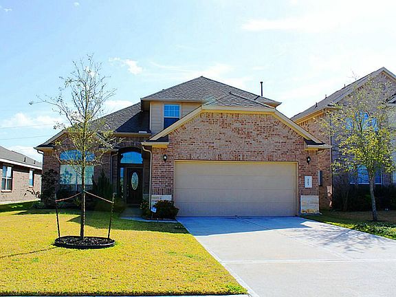 Visit 9503 Silver Ridge Dr today!!