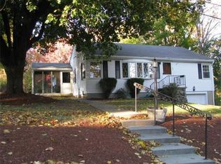 32 Royal Rd, Worcester, MA 01603