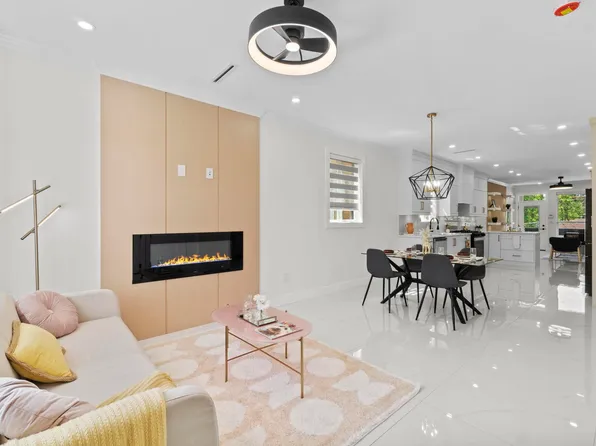 8073 18th Ave, Burnaby, BC V3N 1J9