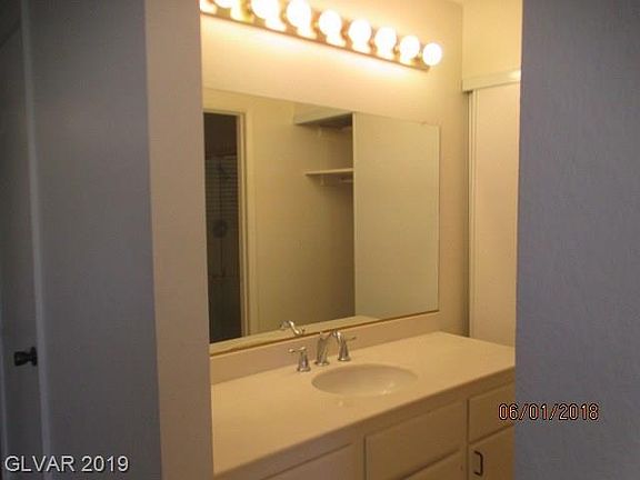 5th image of 6208 Saginaw Dr