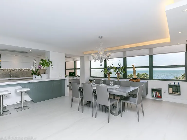 3 Grove Isle Dr #C502 — Photo 5