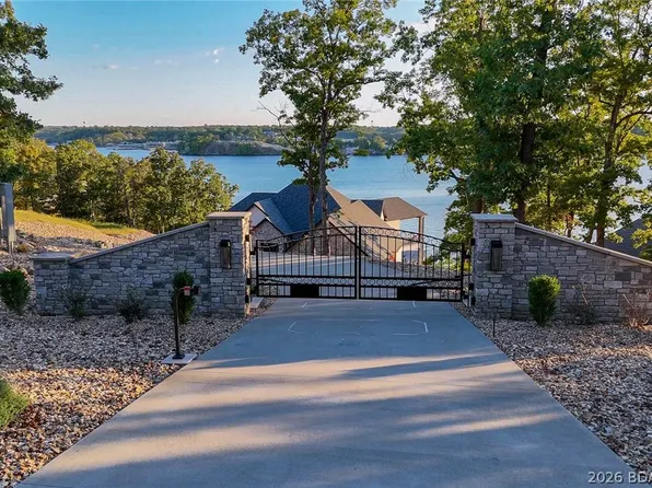 81 Forest Trce, Sunrise Beach, MO 65079