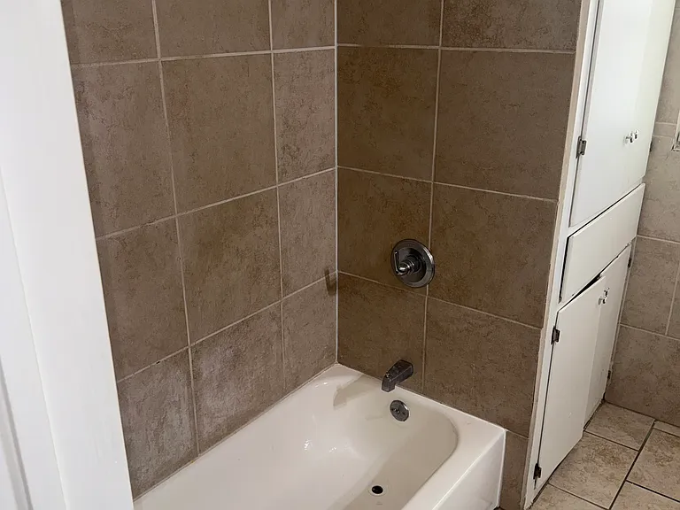 2801 Del Papa St #12 — Photo 6