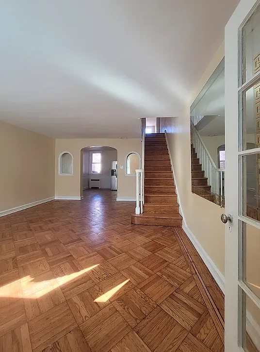 5908 Castor Avenue - 1 — Photo 1
